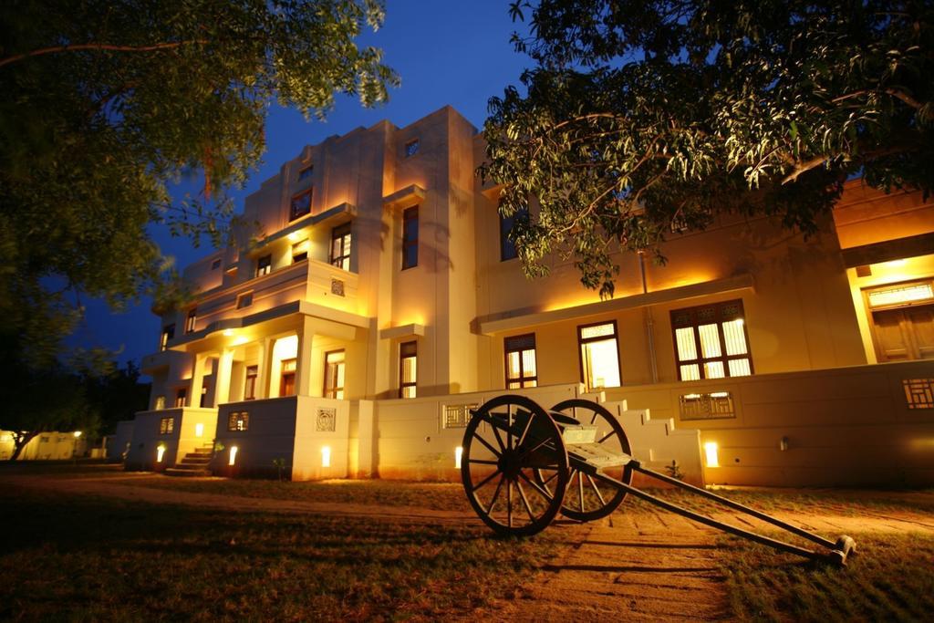 Visalam Chettinad Palace - A Cgh Earth Experience Kānādukāttān Exterior foto
