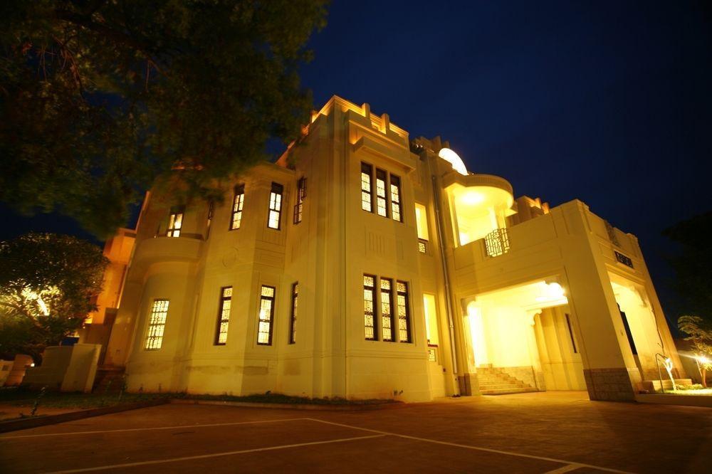 Visalam Chettinad Palace - A Cgh Earth Experience Kānādukāttān Exterior foto